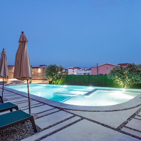 Apartments Kan Улцинь Екстер'єр фото