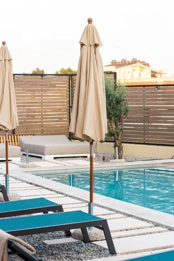 Apartments Kan Улцинь Екстер'єр фото
