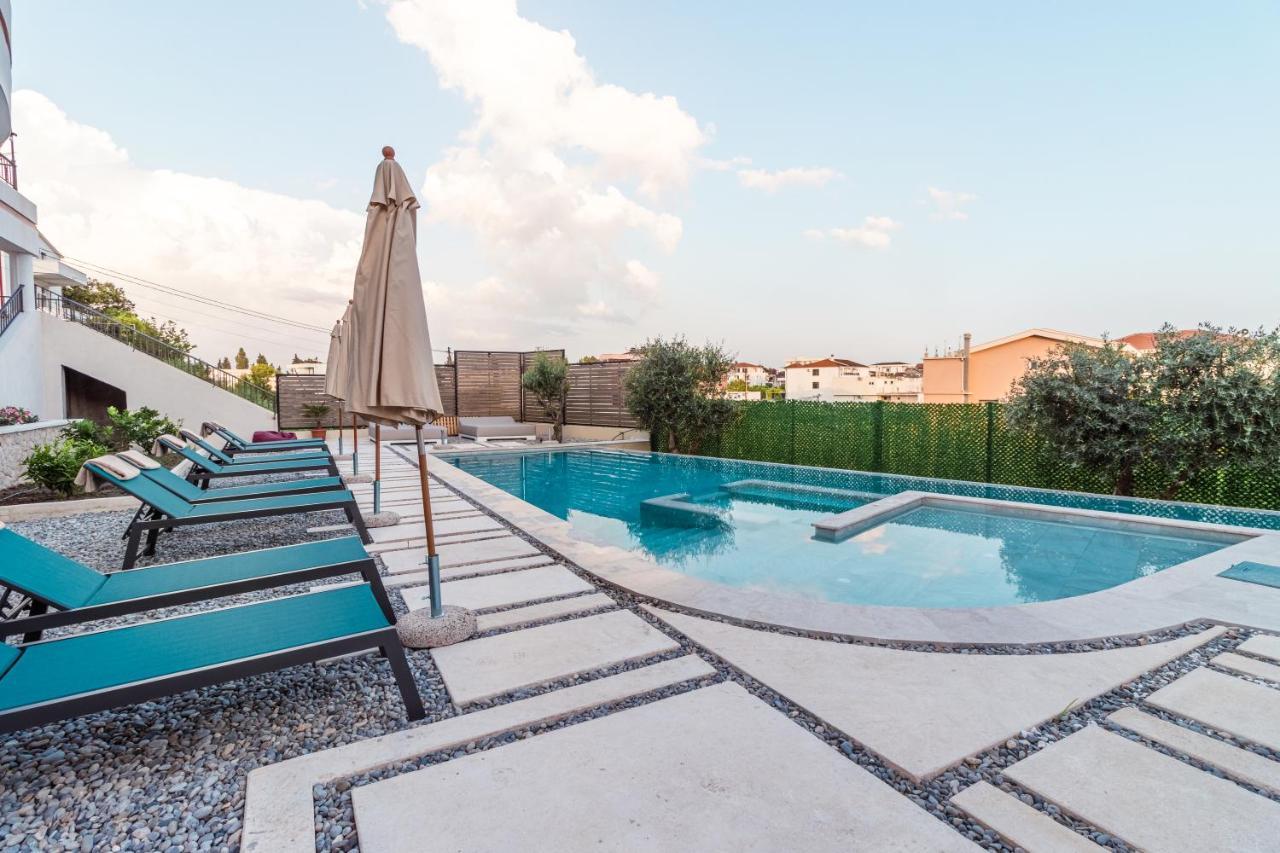 Apartments Kan Улцинь Екстер'єр фото