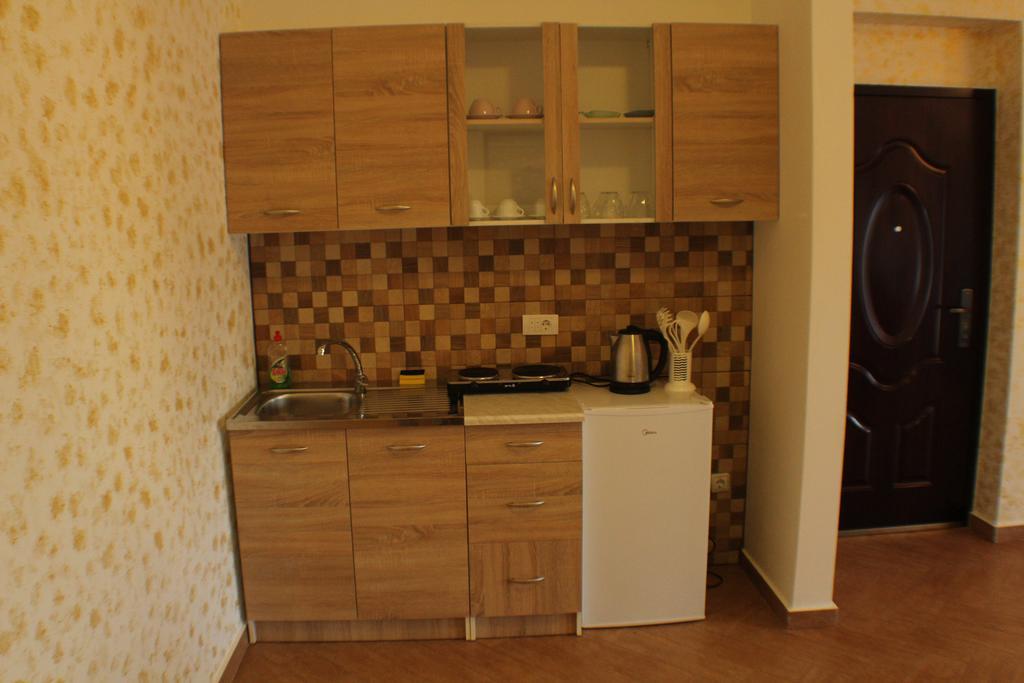 Apartments Kan Улцинь Екстер'єр фото