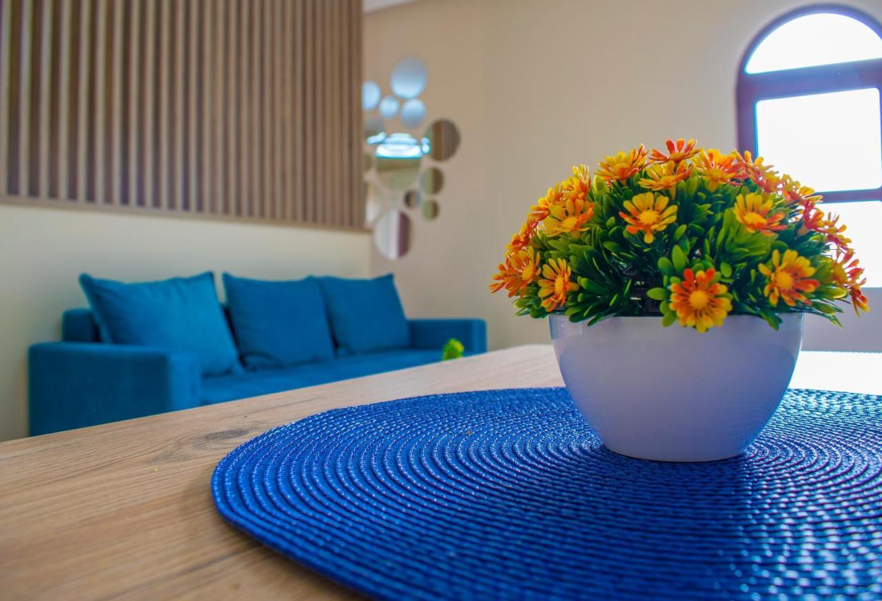 Apartments Kan Улцинь Екстер'єр фото